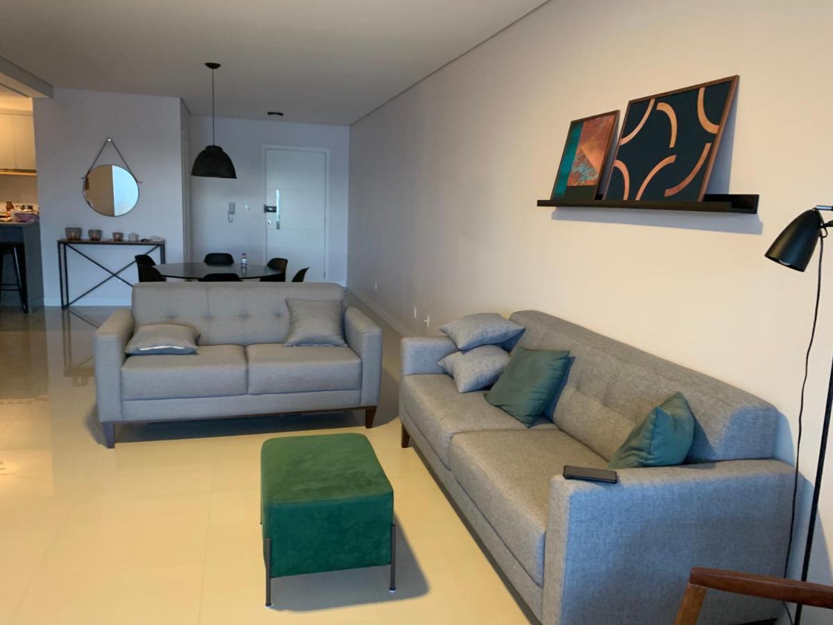 Maravilhoso Apartamento Beira-Mar Praia Da Cachoeira Флорианополис Экстерьер фото