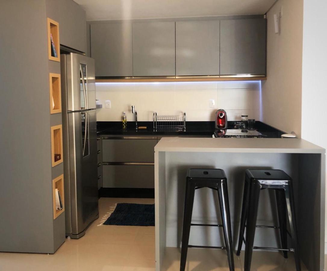 Maravilhoso Apartamento Beira-Mar Praia Da Cachoeira Флорианополис Экстерьер фото